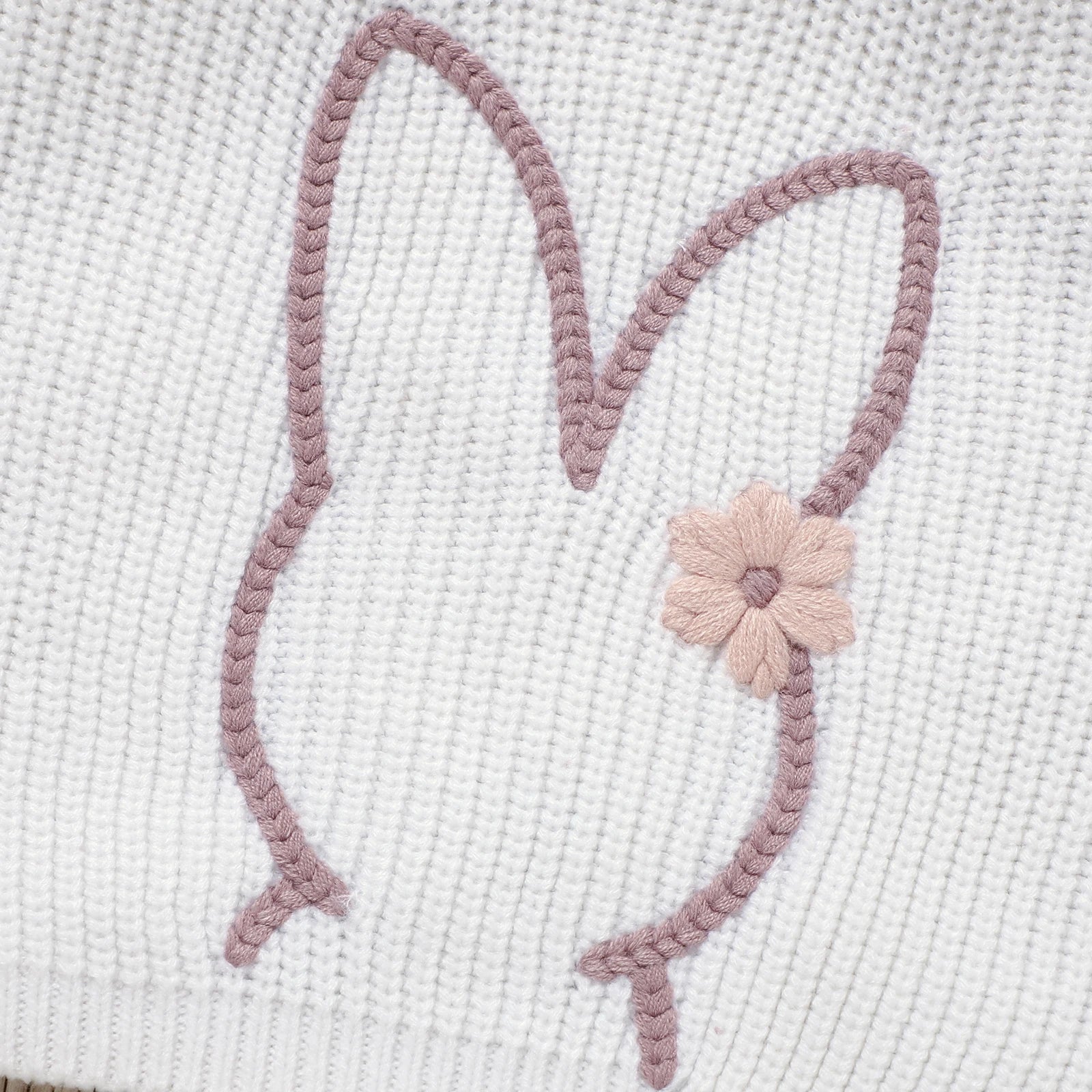 Embroidery Bunny Daisy Knit Pullover