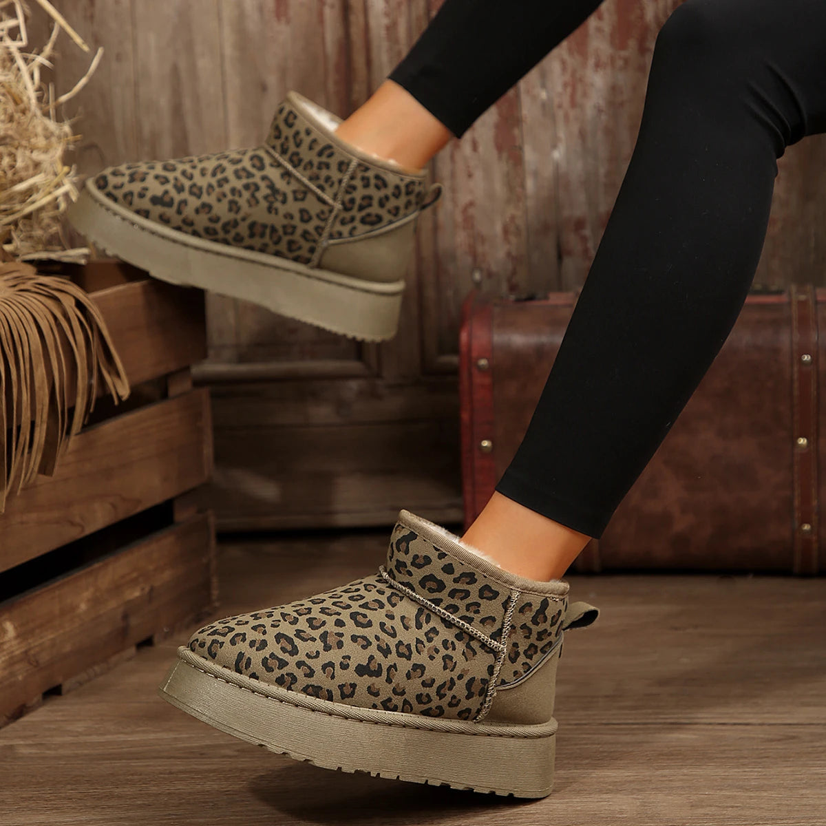 Womens Platform Leopard Print Boots