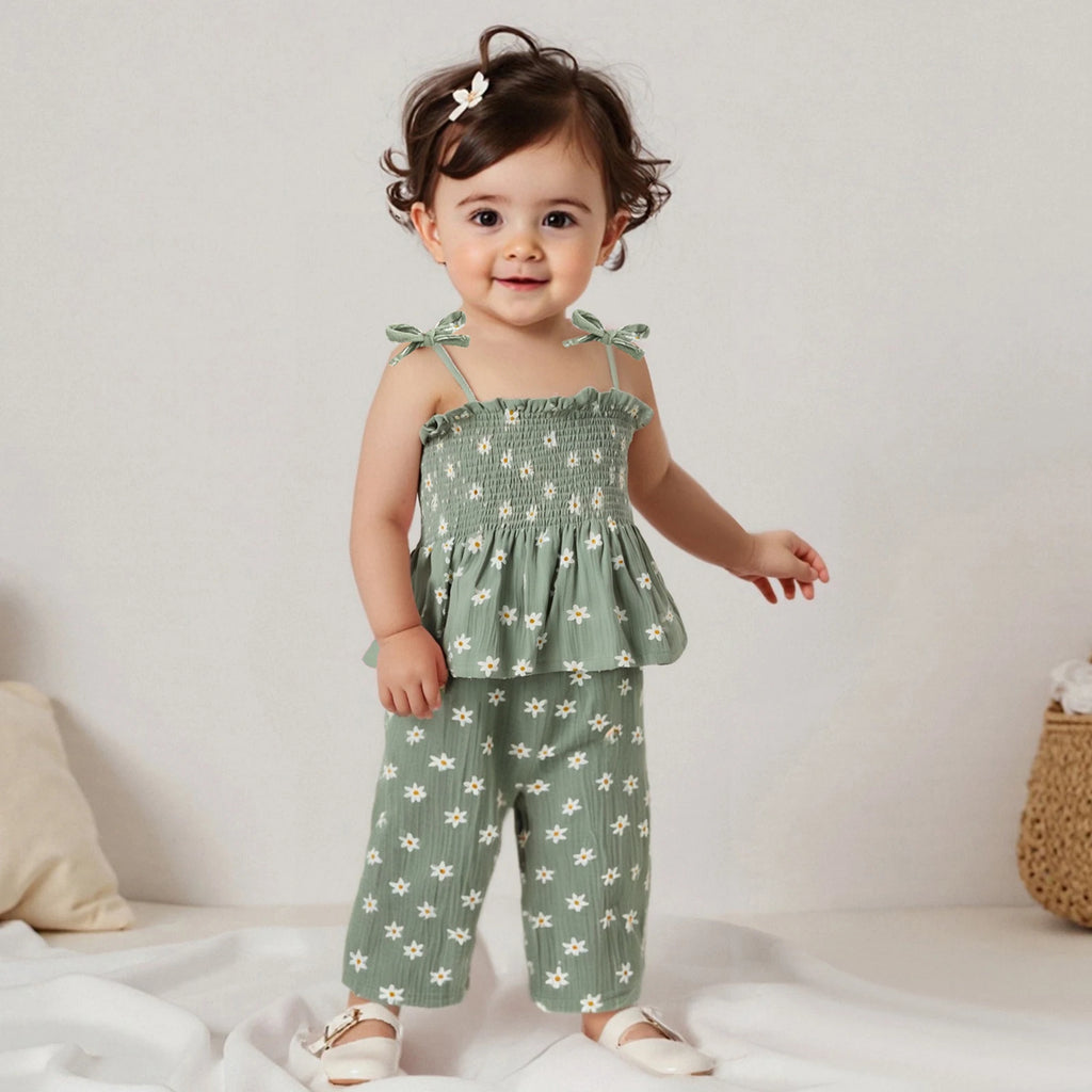 Daisy Print Tie-up Camisole & Trousers Set