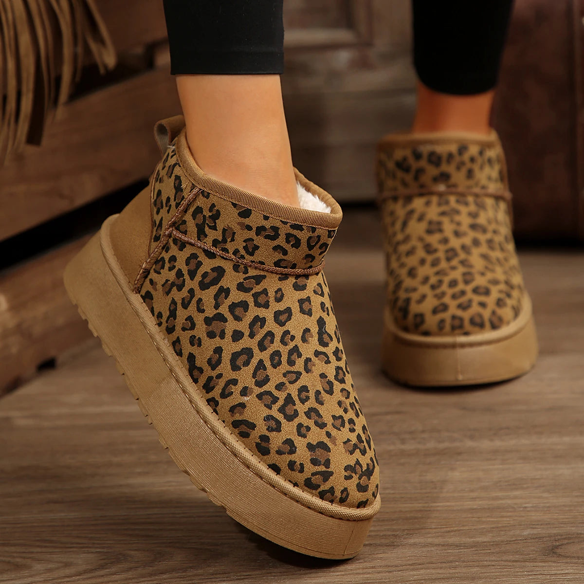 Womens Platform Leopard Print Boots