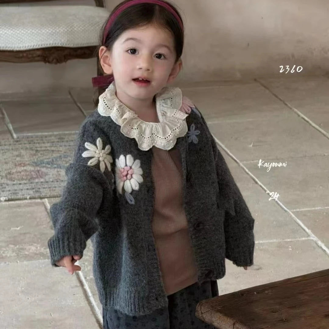 Chunky Embroidered Knitted Floral Cardigan