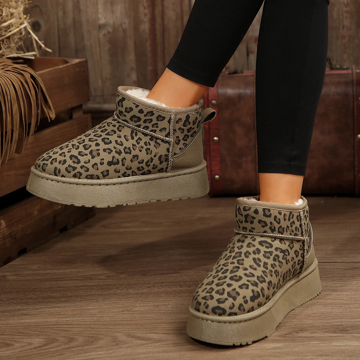 Womens Platform Leopard Print Boots