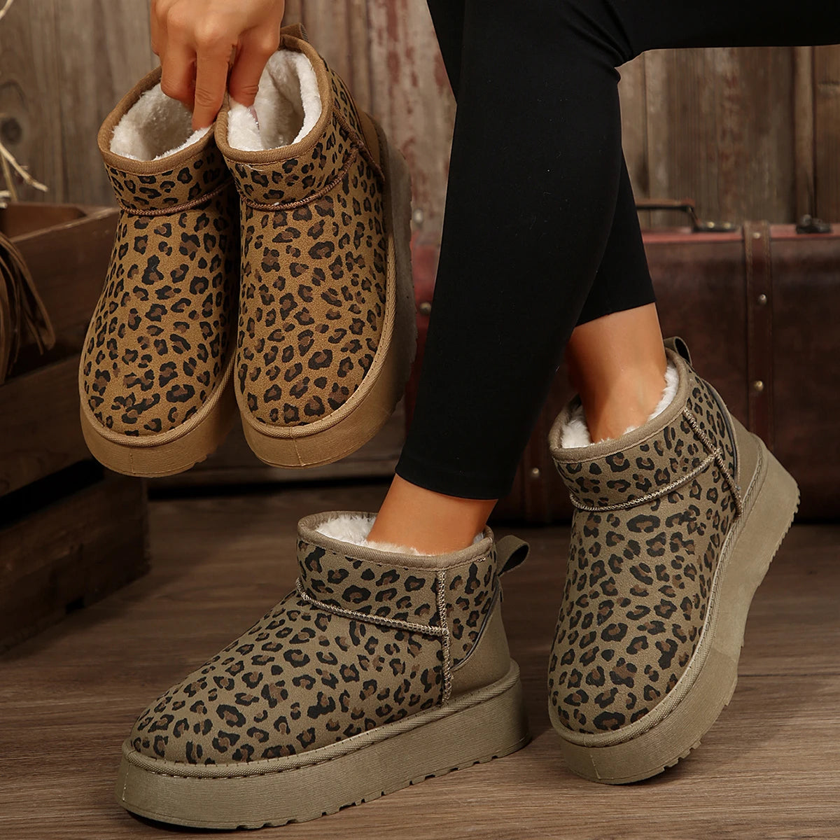 Womens Platform Leopard Print Boots