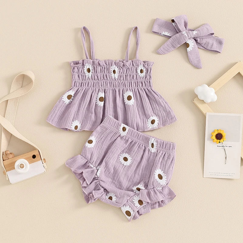 Pleated Daisy Print Camisole, Bloomers & Headband Set