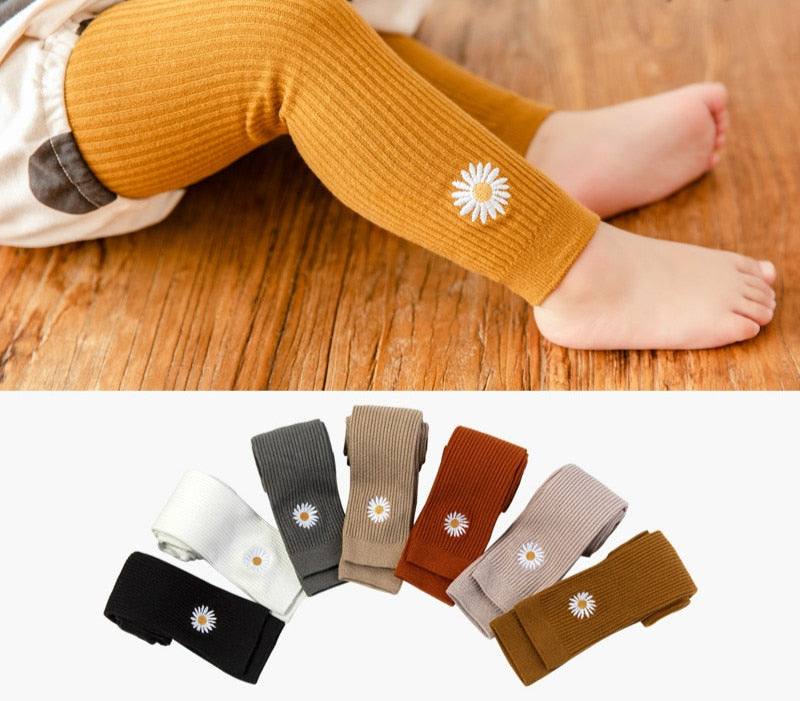 Daisy Embroidery Ribbed Leggings