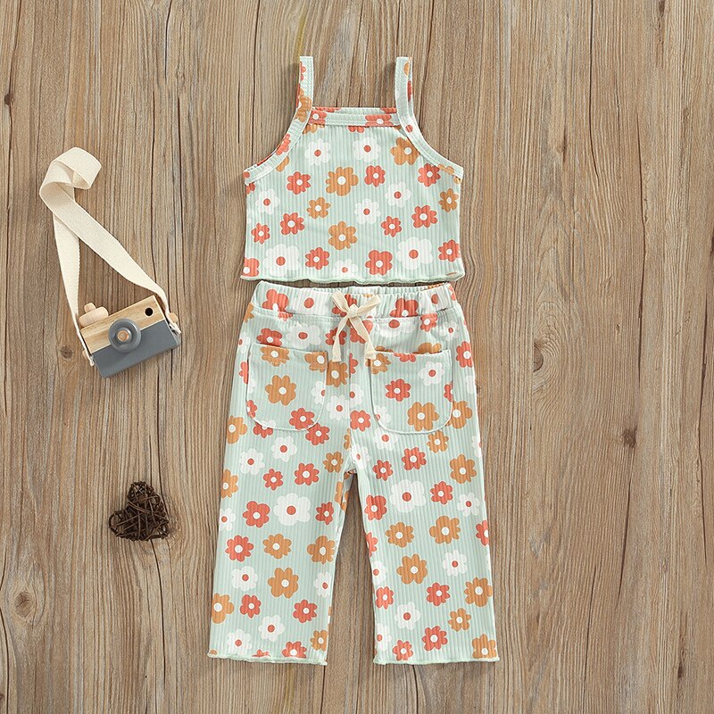 Vibrant Daisy Tank Top & Trousers