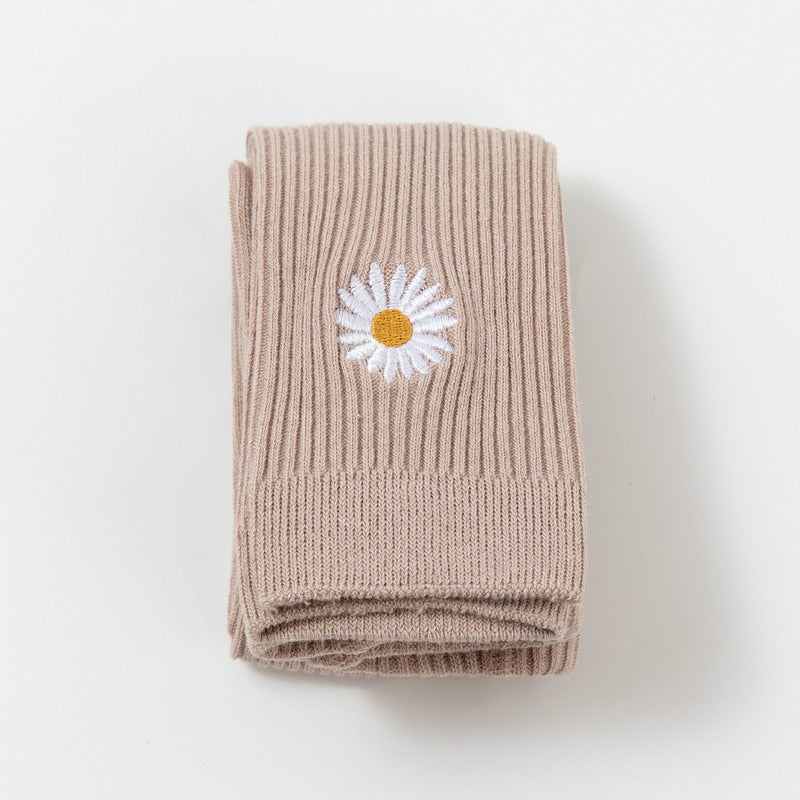 Daisy Embroidery Ribbed Leggings