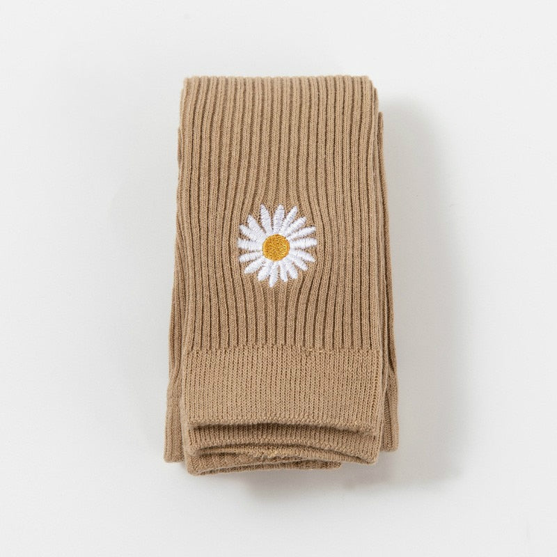 Daisy Embroidery Ribbed Leggings