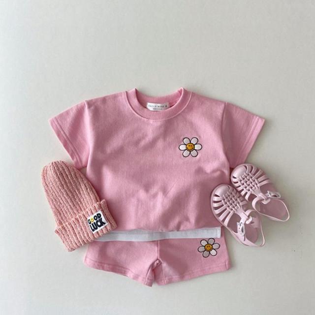 Smiley Daisy Shorts & Tee Set