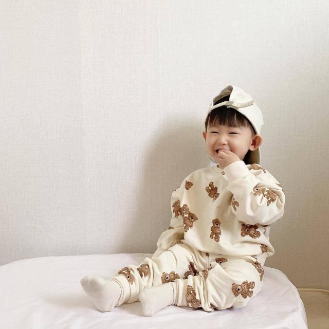 Teddy Diva- 2 pcs Patchwork Bear Sweater Tracksuit Set (NEW) – DivAbby